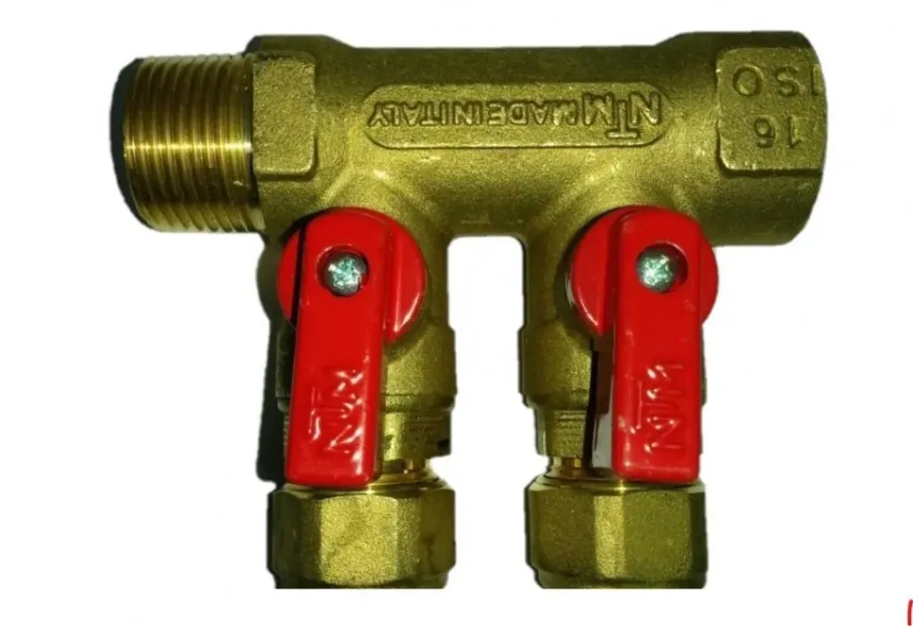 [075734] פקס - מחלק 16*3/4 2 יציאות עם ברז אדום