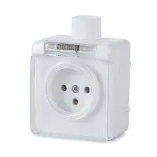 [670020521] שקע כח מוגן מים עה"ט - יחיד